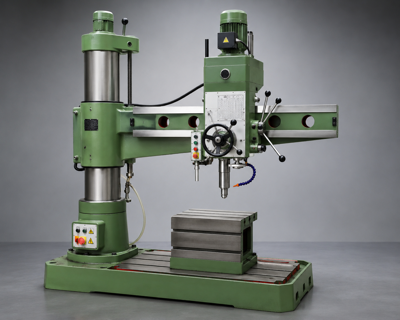 Radial drilling machine